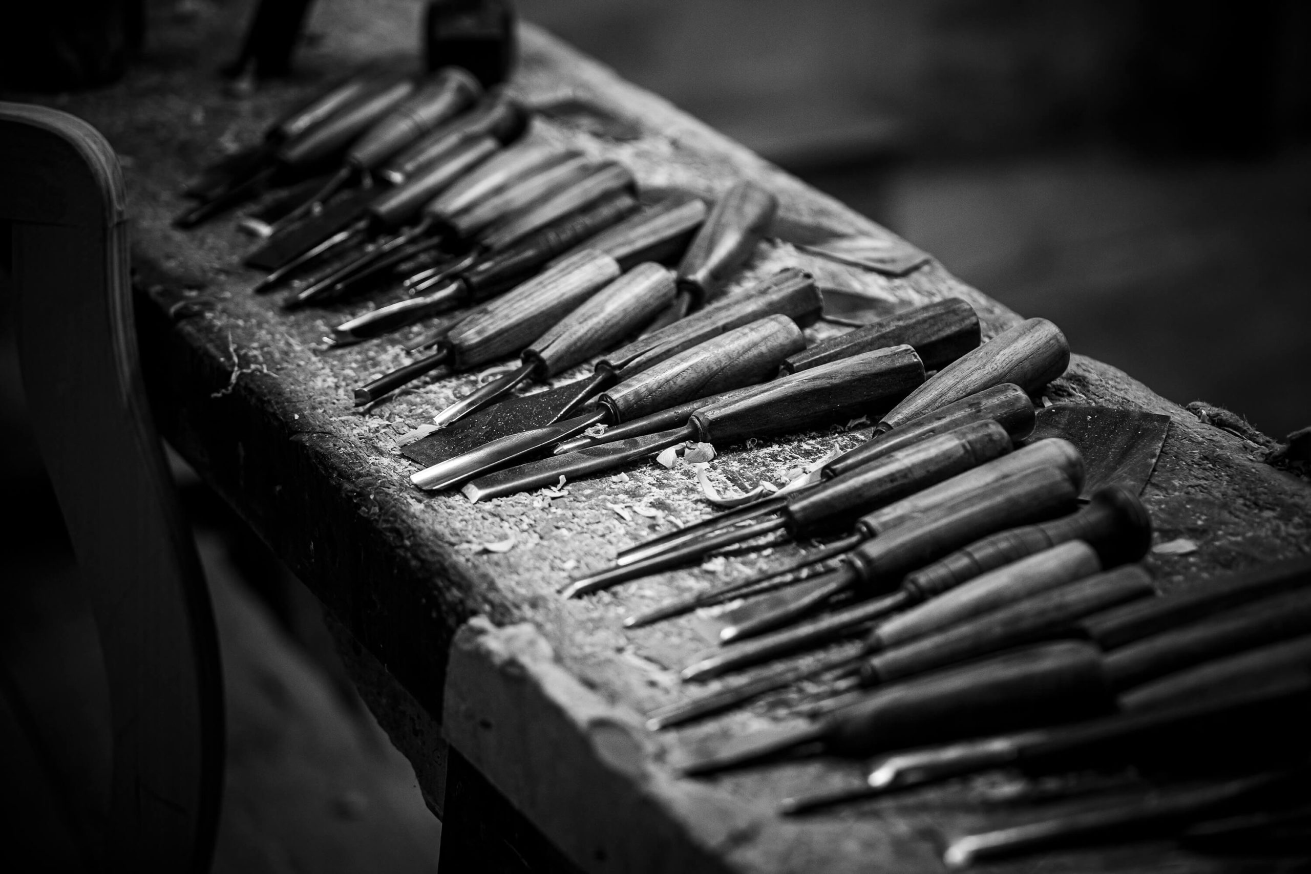 TRADITIONAL PORTUGUESE FURNITURE CRAFTSMEN